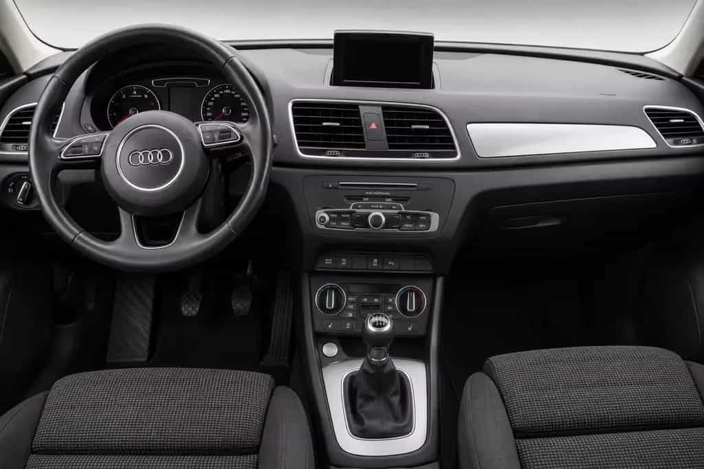 Audi Q3 sport *KLIMAAUTOM.+XENON+NAVI+PDC+SITZHEIZ.* 01/2018-photo-13