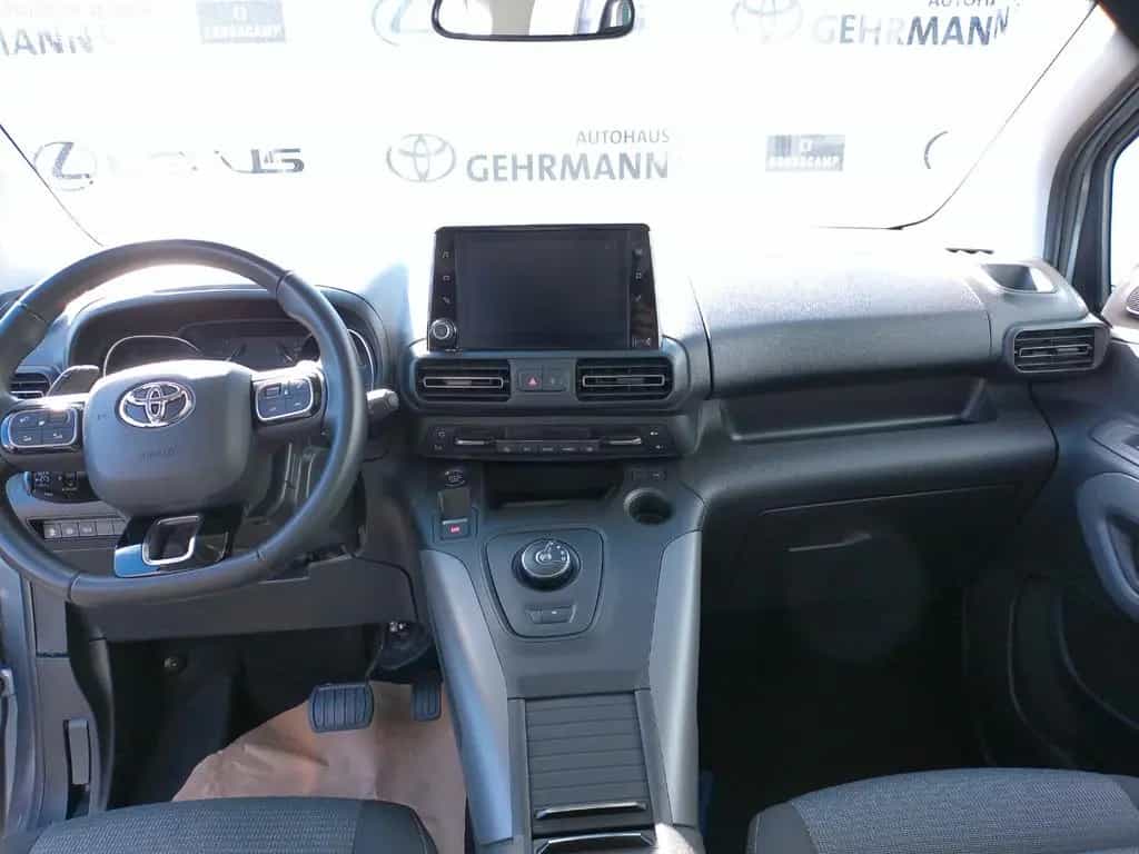 Toyota Proace City Verso L1 Executive 11/2020-photo-9