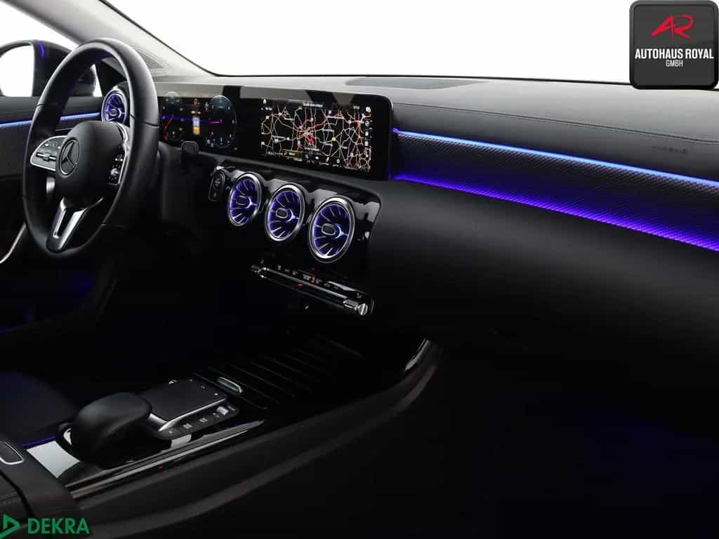Mercedes-Benz CLA 200 Shooting Brake d AMBIENTE,CARPLAY,KAMERA 11/2022-photo-9