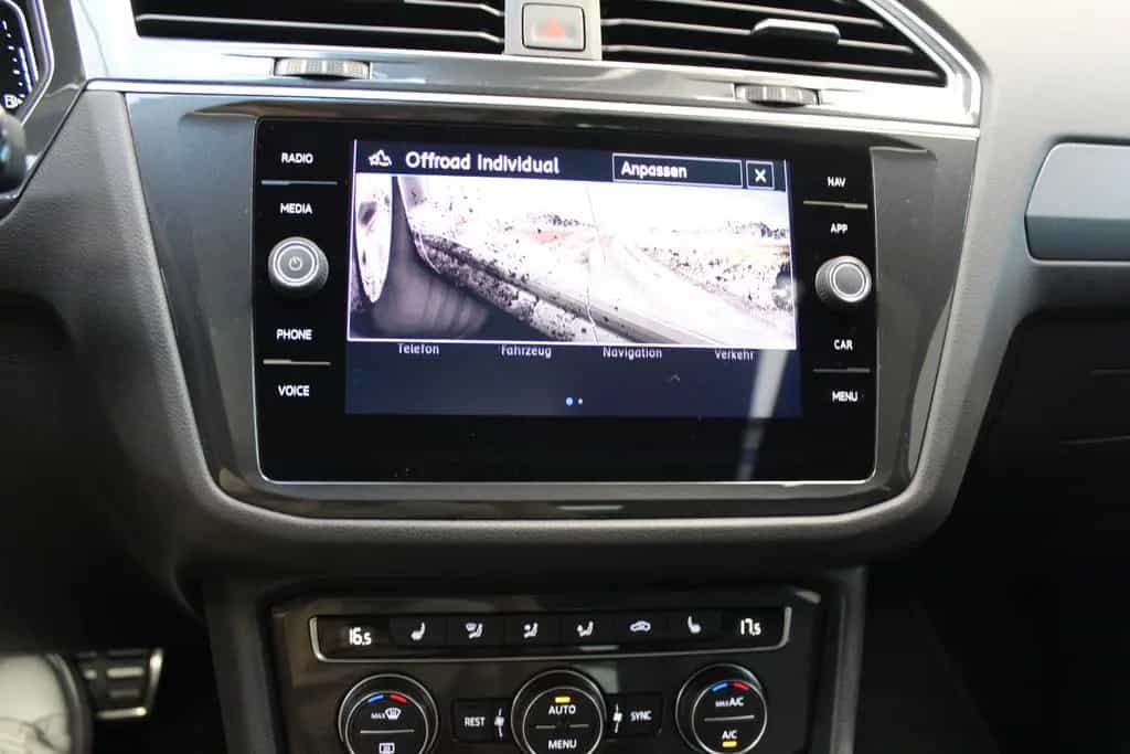 Volkswagen Tiguan Highline 2.0 TSI 4-Motion R-Line/ DSG 11/2019-photo-21