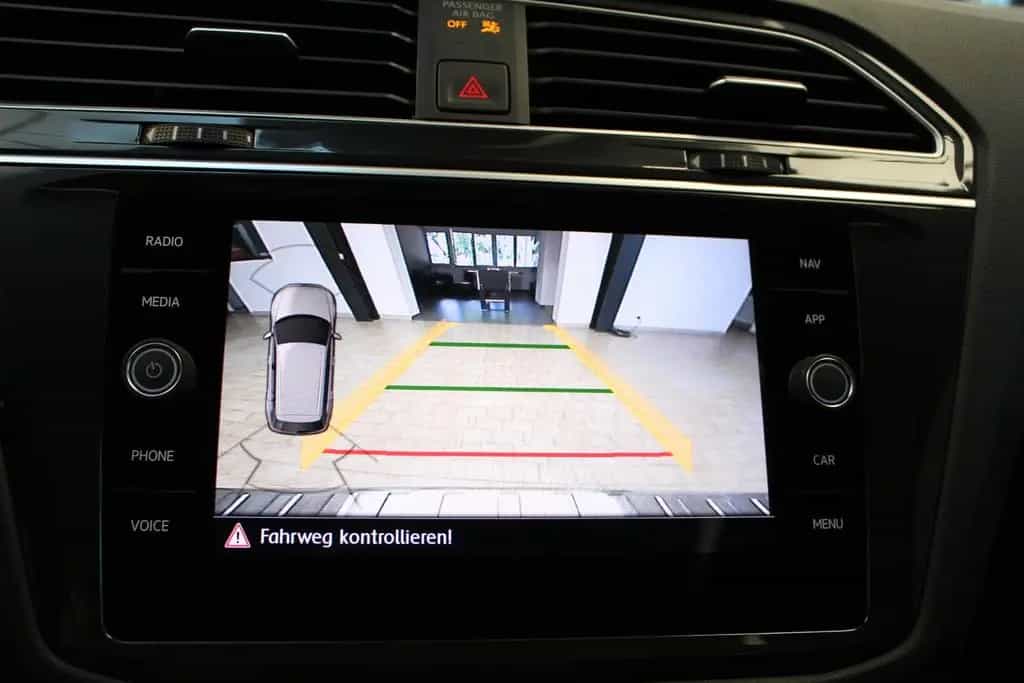 Volkswagen Tiguan Highline 2.0 TSI 4-Motion R-Line/ DSG 11/2019-photo-23