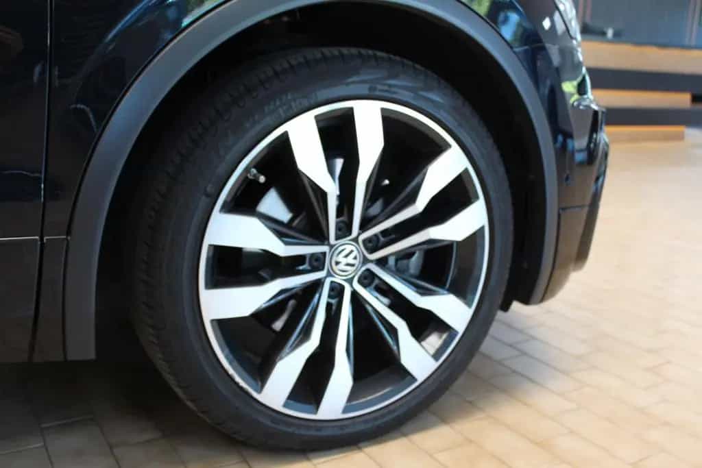 Volkswagen Tiguan Highline 2.0 TSI 4-Motion R-Line/ DSG 11/2019-photo-5