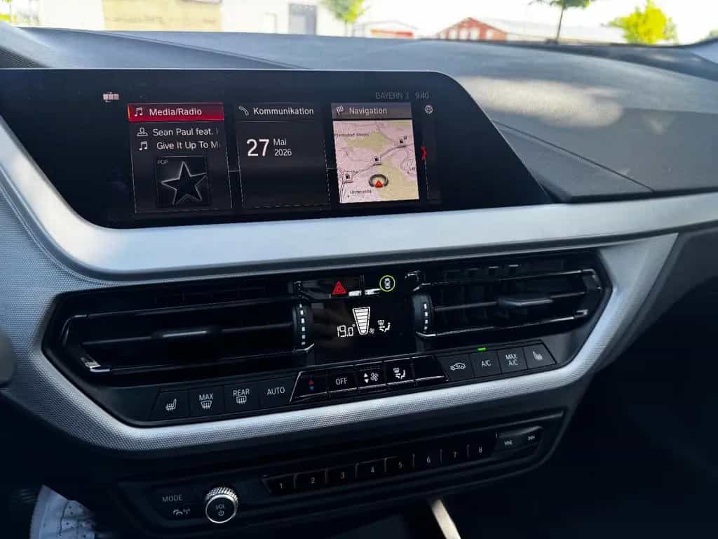 BMW 118 i Advantage Sport*M-lenkrad*Navi*PDC*SZH*Virt 06/2020-photo-13