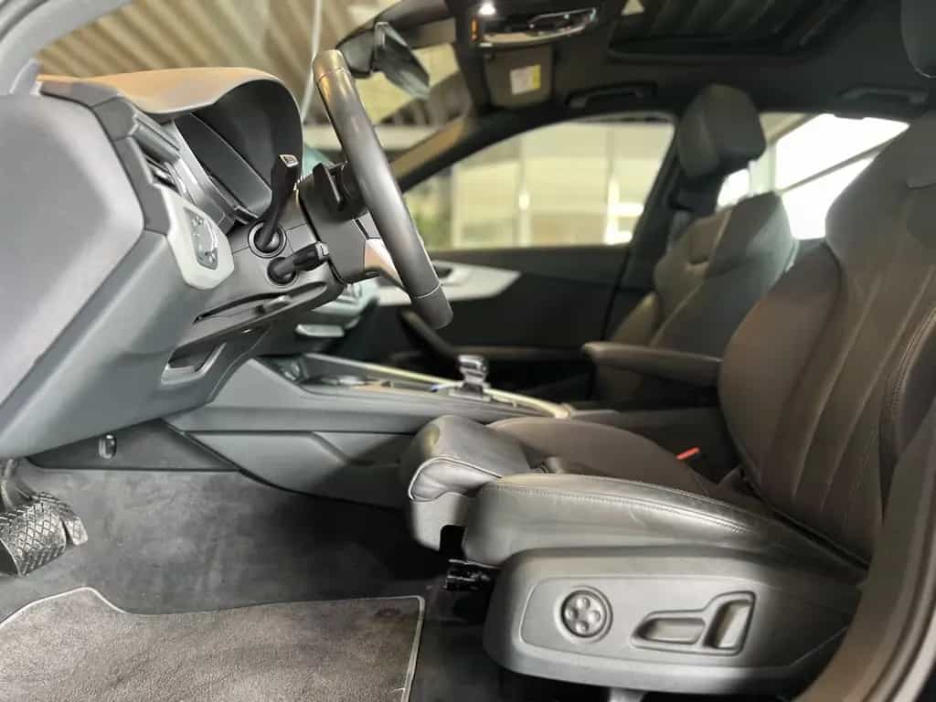 Audi A4 Lim. 40 TDI quattro advanced/PANO/LED/NAVI 10/2020-photo-12