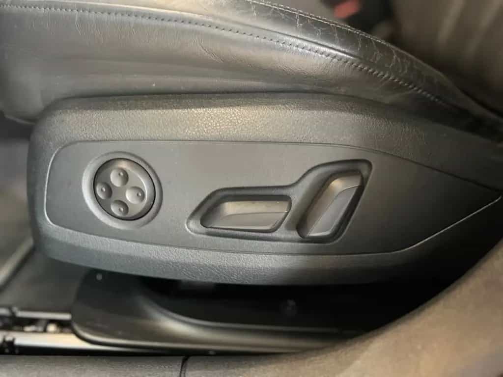 Audi A4 Lim. 40 TDI quattro advanced/PANO/LED/NAVI 10/2020-photo-14