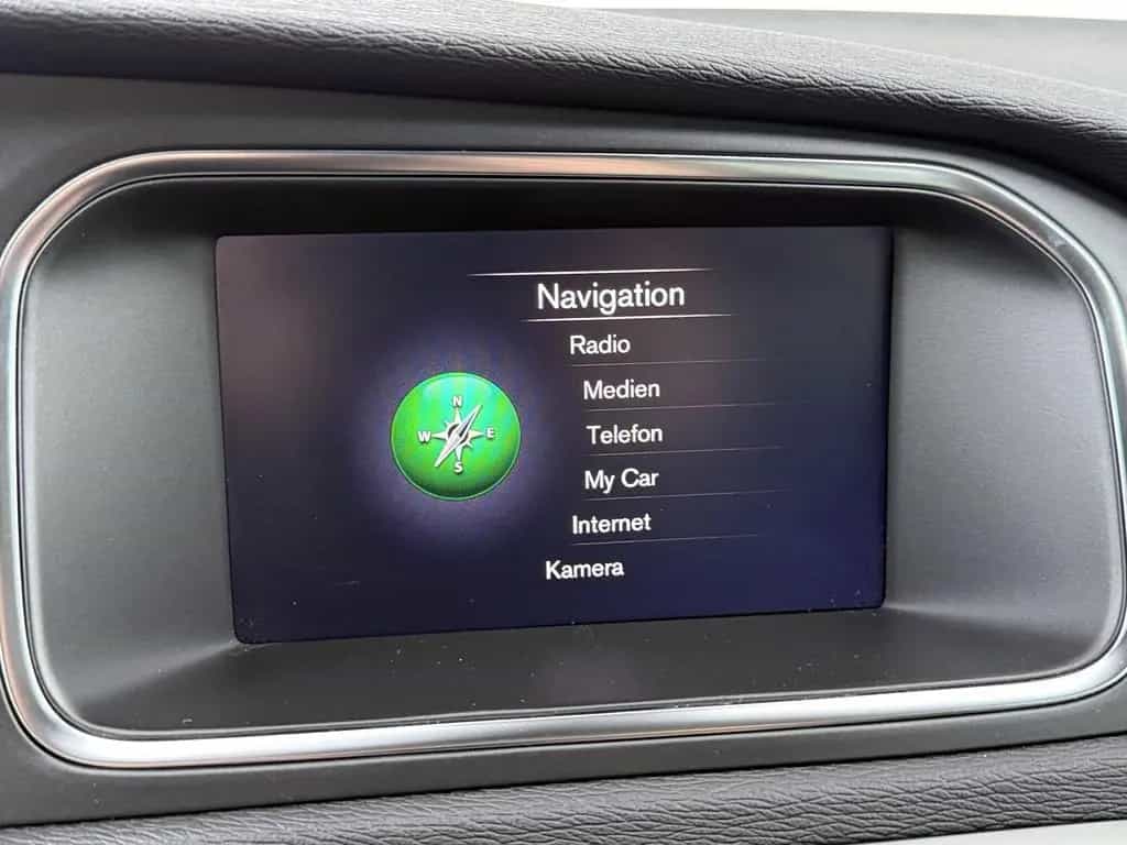 Volvo V40 T2 Momentum Geartronic *Kamera*Ganzjahres*PD 03/2018-photo-26