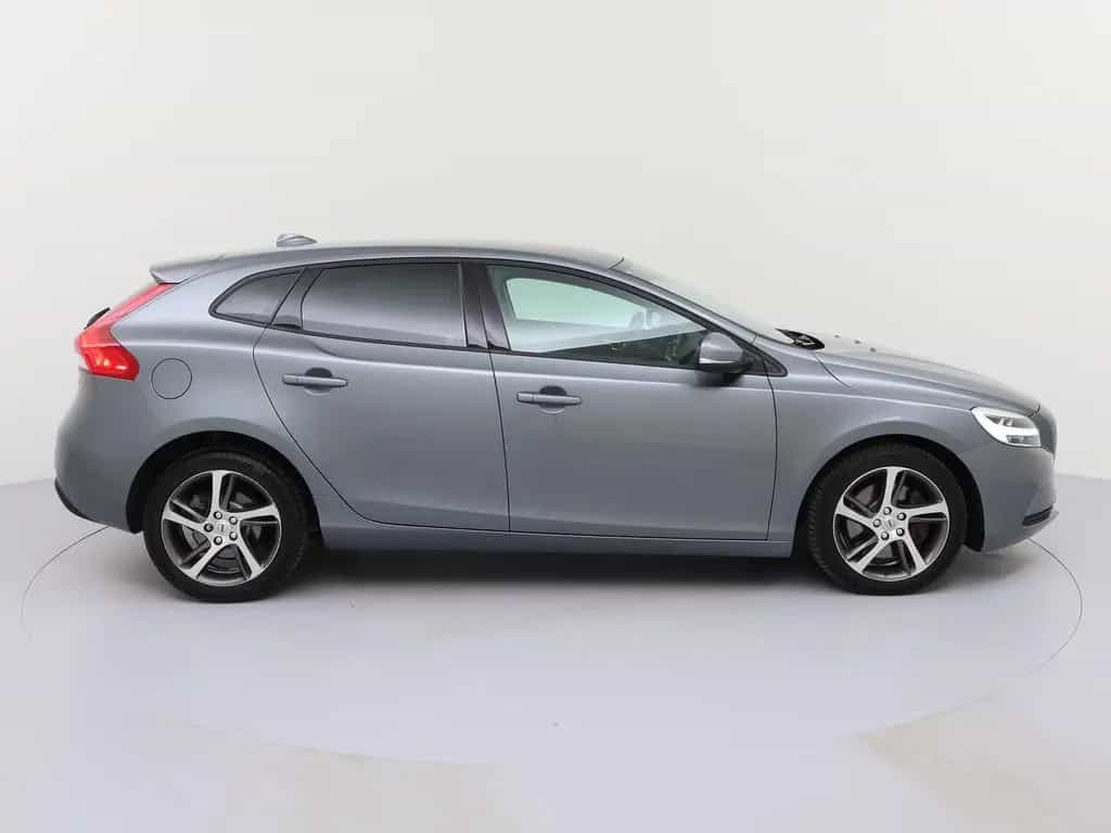 Volvo V40 T2 Momentum Geartronic *Kamera*Ganzjahres*PD 03/2018-photo-3