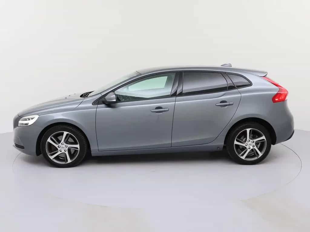 Volvo V40 T2 Momentum Geartronic *Kamera*Ganzjahres*PD 03/2018-photo-7