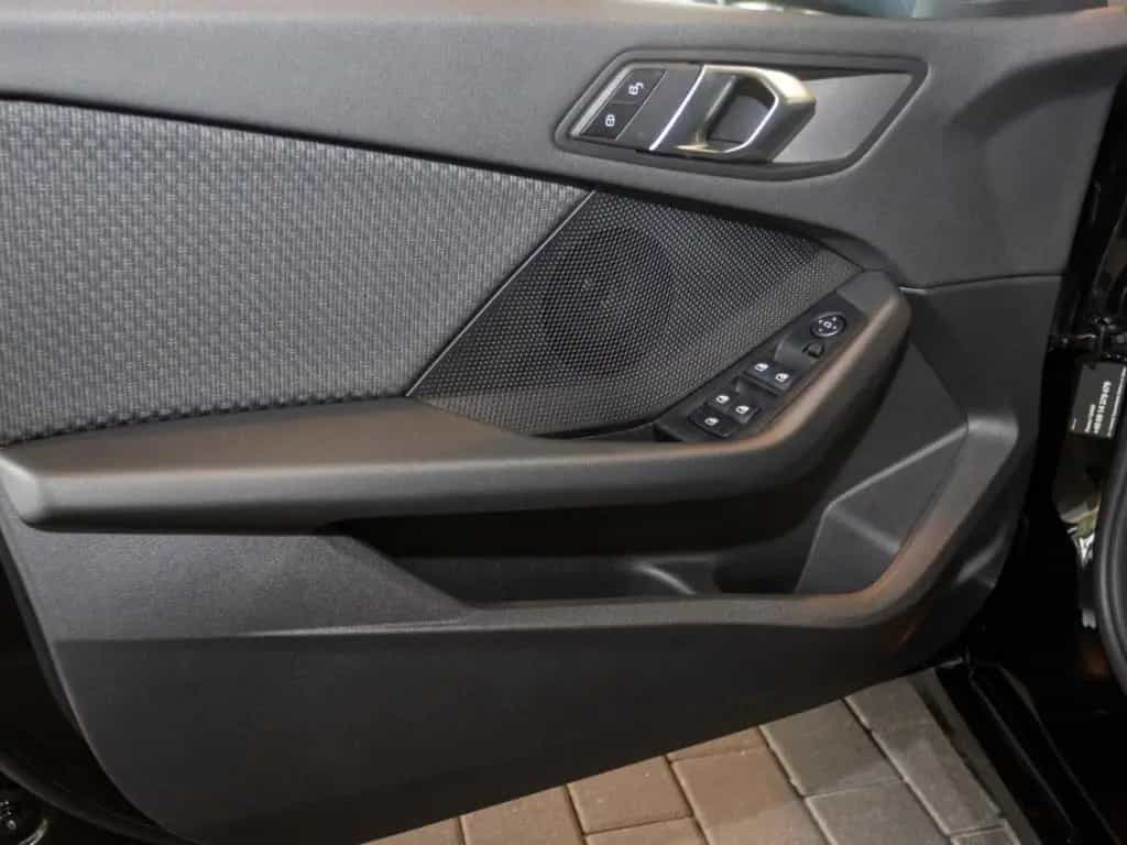 BMW 118 i+Navi+DAB+LED+Keyless+SHZ+Temp+WLAN+PDCv+h 05/2022-photo-5
