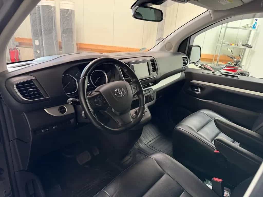 Toyota Proace (Verso) Proace Verso 2.0 D-4D L1 Executive HUD AHK Le... 11/2020-photo-12