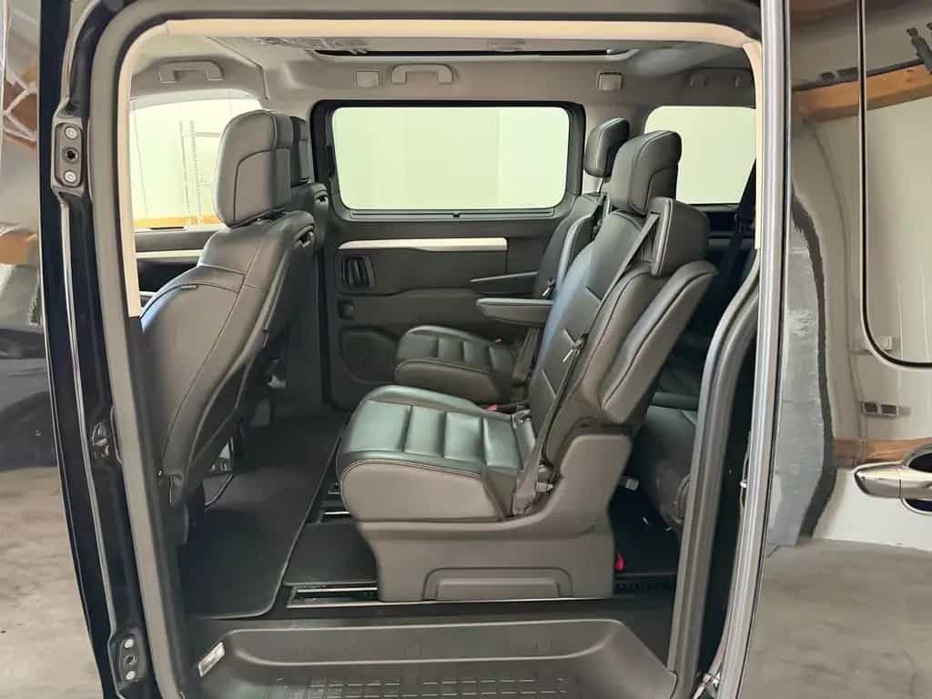 Toyota Proace (Verso) Proace Verso 2.0 D-4D L1 Executive HUD AHK Le... 11/2020-photo-15
