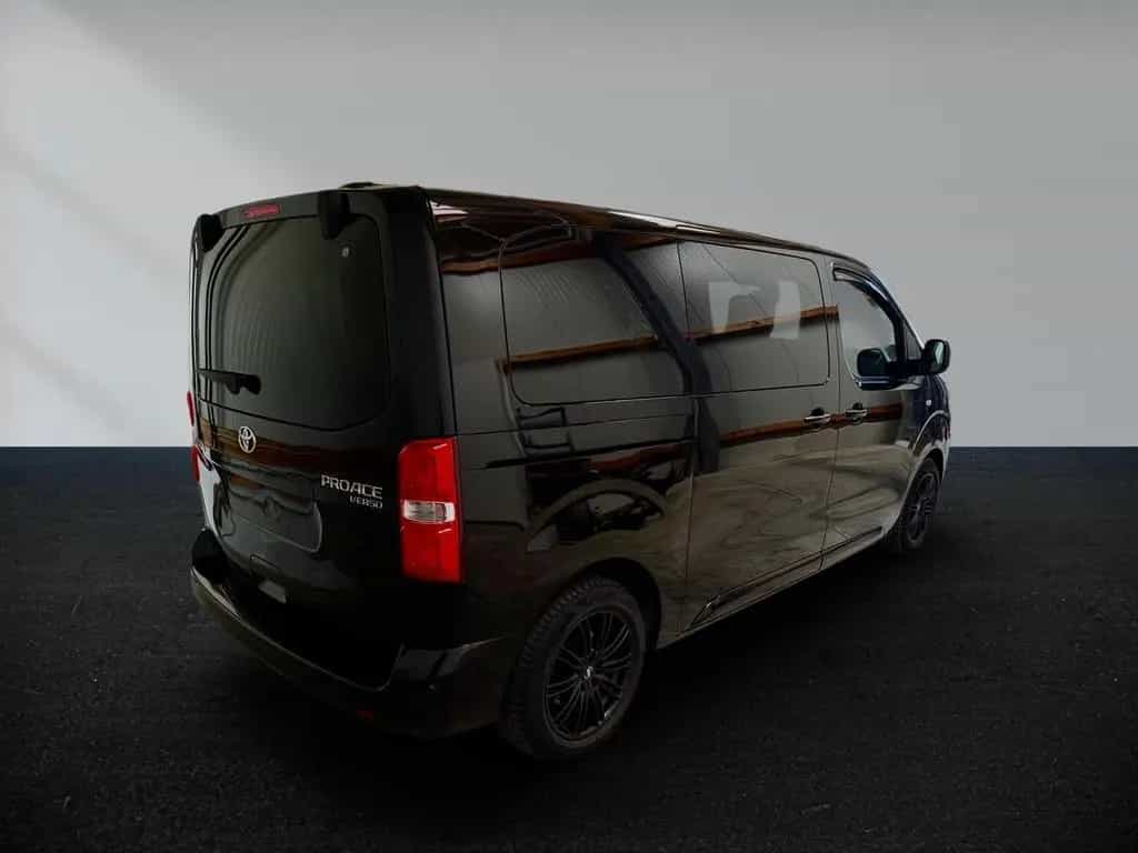 Toyota Proace (Verso) Proace Verso 2.0 D-4D L1 Executive HUD AHK Le... 11/2020-photo-1
