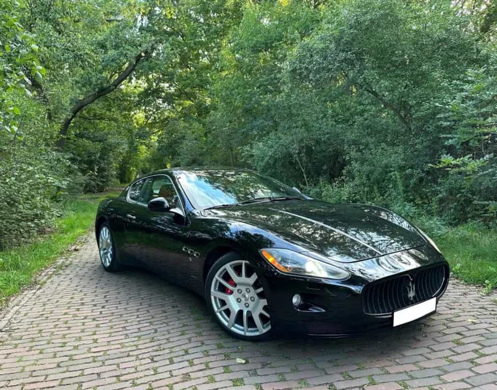 Maserati Granturismo 4.2 V8 Automatik 01/2008-photo-1