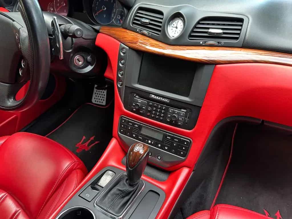 Maserati Granturismo 4.2 V8 Automatik 01/2008-photo-12