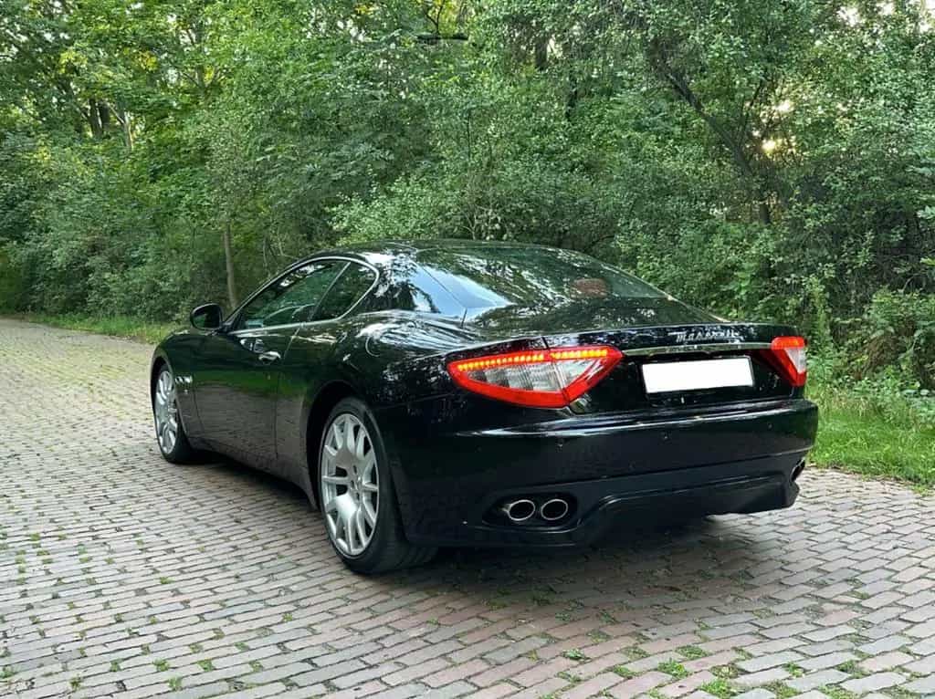 Maserati Granturismo 4.2 V8 Automatik 01/2008-photo-4