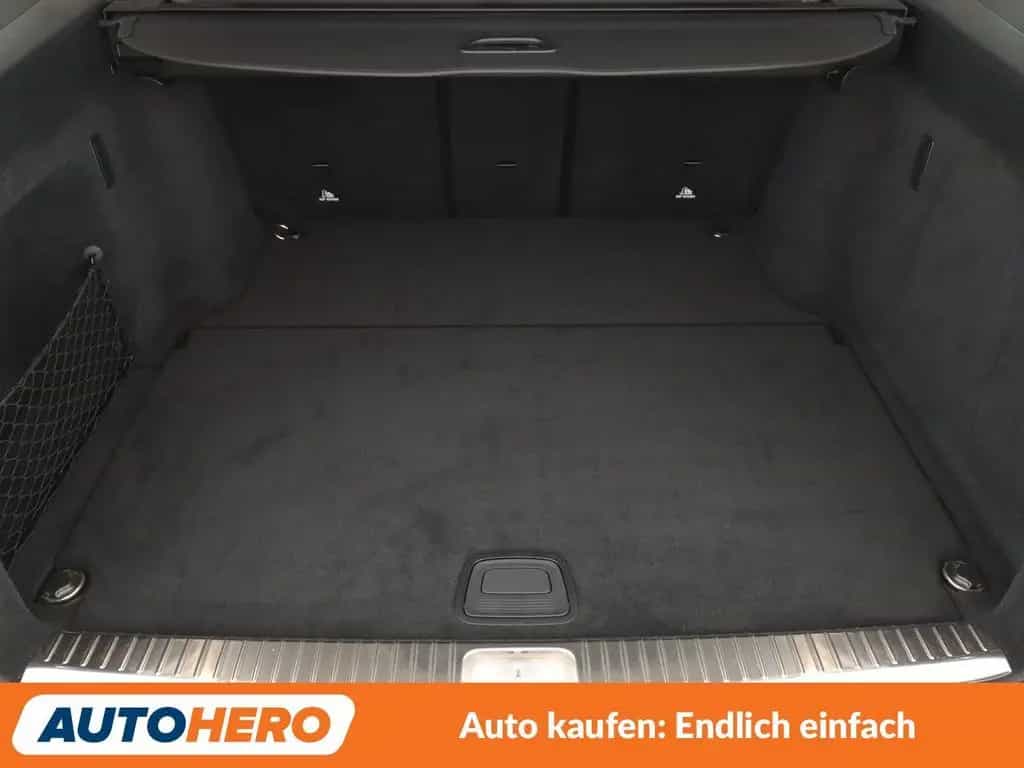 Mercedes-Benz C 180 CGI T*LED*NAVI*TEMPO*PDC*SHZ*KLIMA* 04/2019-photo-17