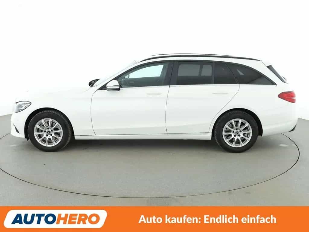 Mercedes-Benz C 180 CGI T*LED*NAVI*TEMPO*PDC*SHZ*KLIMA* 04/2019-photo-2