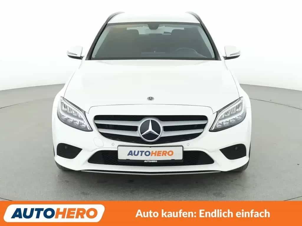 Mercedes-Benz C 180 CGI T*LED*NAVI*TEMPO*PDC*SHZ*KLIMA* 04/2019-photo-8