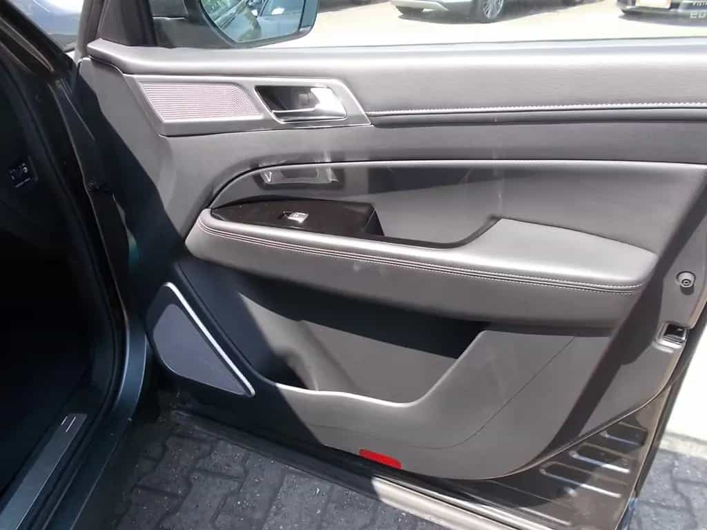 Ssangyong REXTON Luxury 4WD Leder, Seilwinde, 7 Sitze 05/2023-photo-35