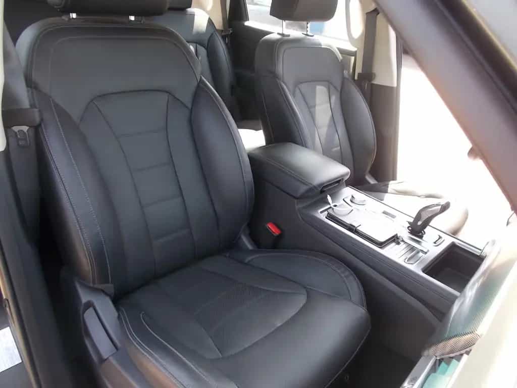 Ssangyong REXTON Luxury 4WD Leder, Seilwinde, 7 Sitze 05/2023-photo-38