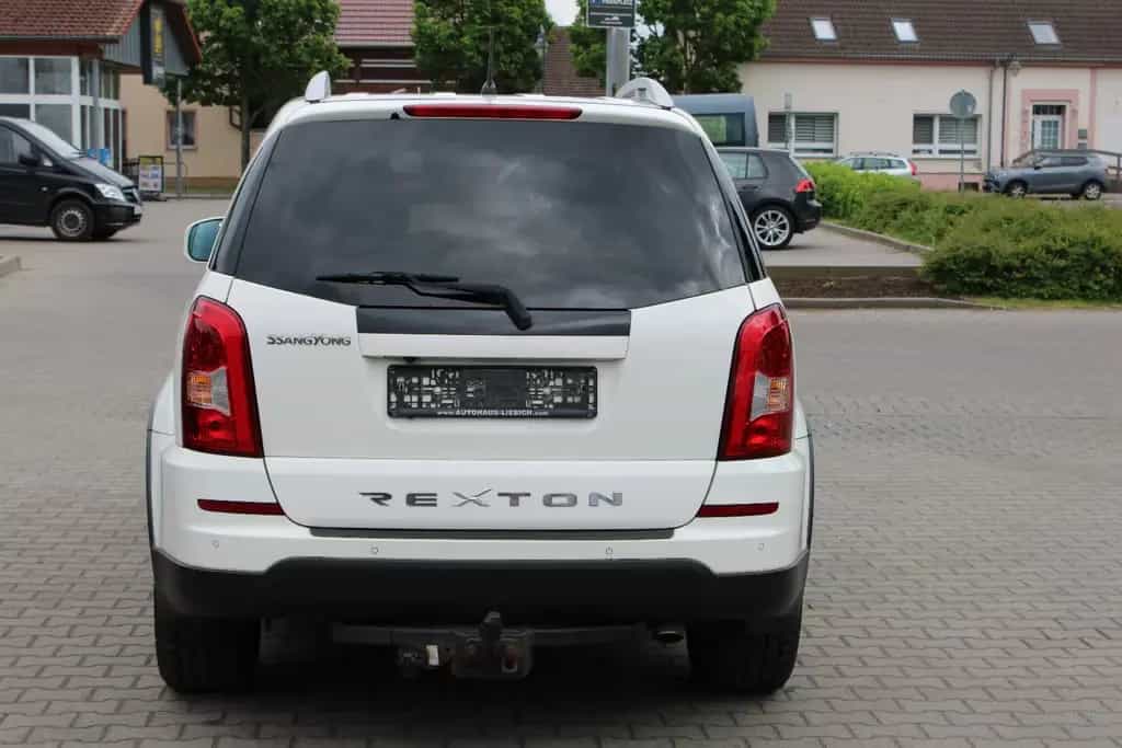Ssangyong REXTON 2.2 Diesel e-XDi 220 Sapphire 4WD 09/2015-photo-6
