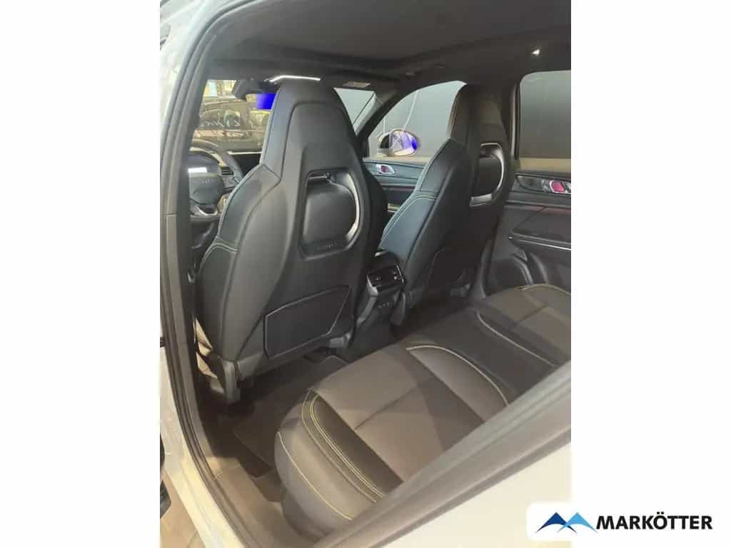 Lynk&Co 01 More/ Vollausstattung/ Plug In Hybrid/1.5 TD 03/2026-photo-4