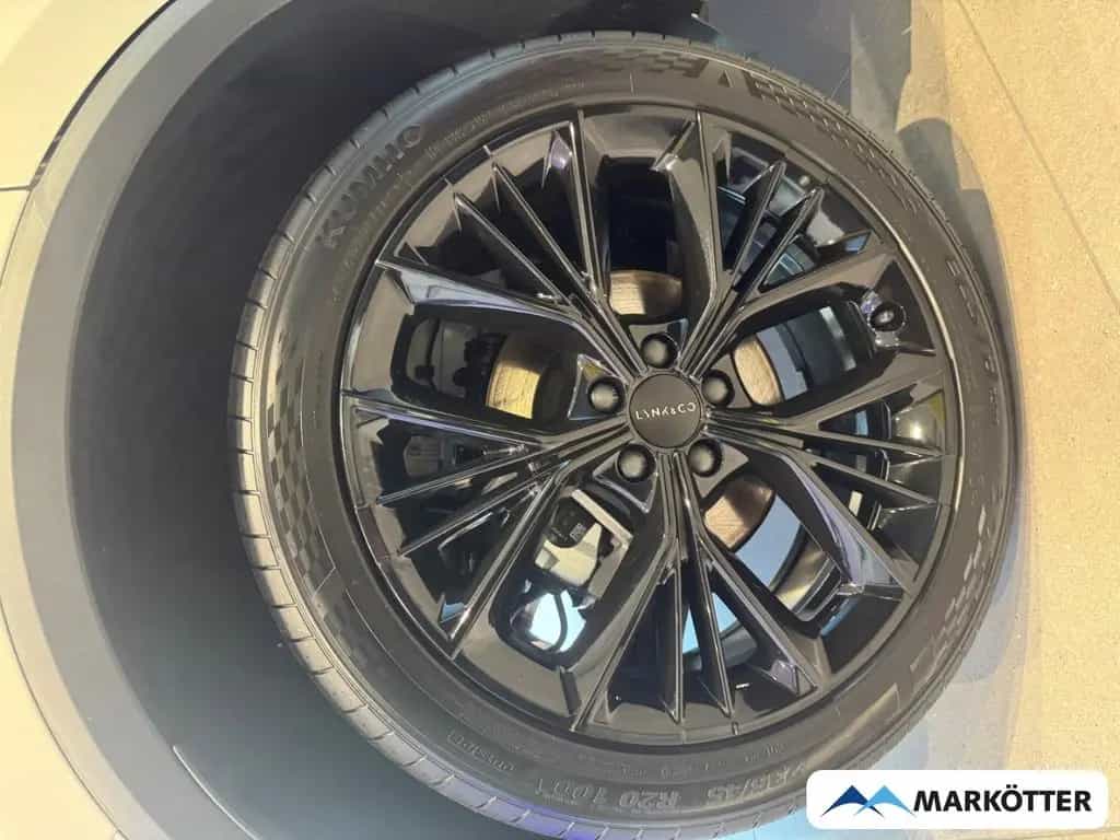 Lynk&Co 01 More/ Vollausstattung/ Plug In Hybrid/1.5 TD 03/2026-photo-8