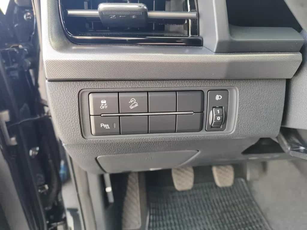 Ssangyong MUSSO Grand 2.2 D 4WD Navi|RFK|PDC 10/2025-photo-12