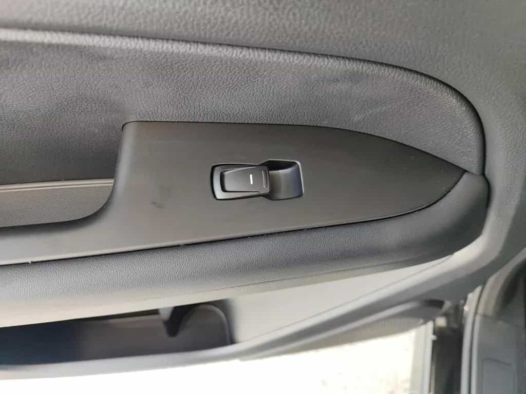 Ssangyong MUSSO Grand 2.2 D 4WD Navi|RFK|PDC 10/2025-photo-14
