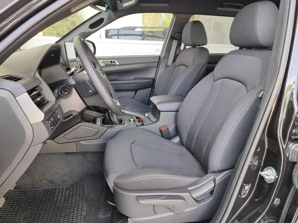 Ssangyong MUSSO Grand 2.2 D 4WD Navi|RFK|PDC 10/2025-photo-6