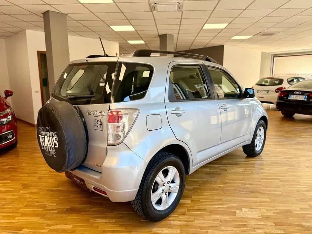 Daihatsu Terios 1.5 4WD B You 05/2010-photo-3