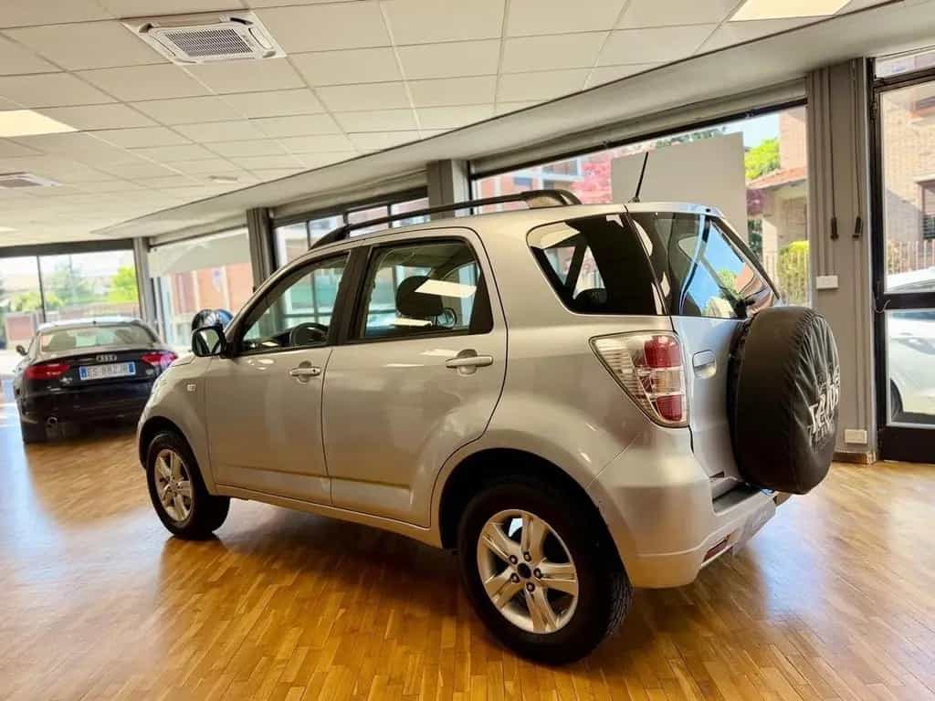 Daihatsu Terios 1.5 4WD B You 05/2010-photo-5