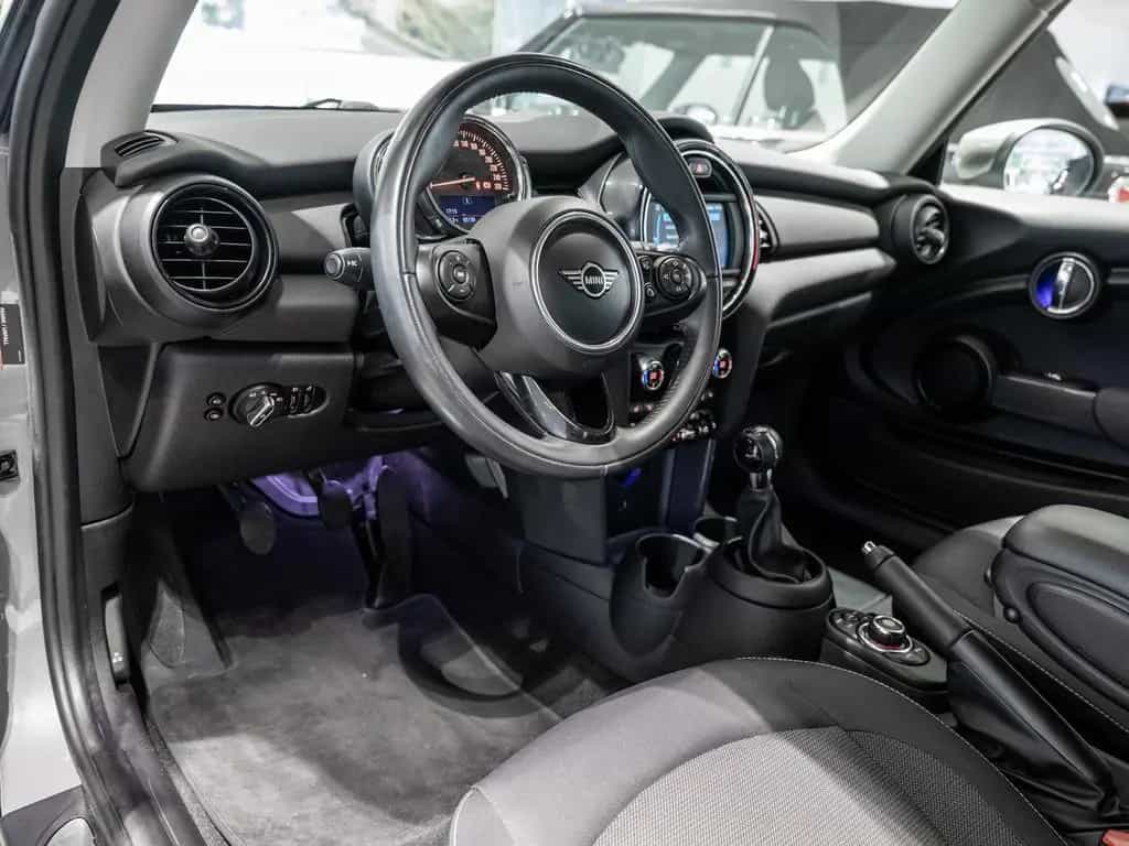 MINI ONE Pepper LED NAVI SITZHEIZUNG PDC KLIMA FACEL. 11/2019-photo-20