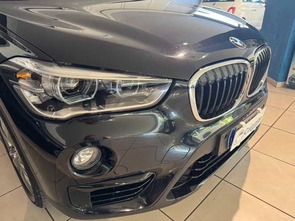 BMW X1 sdrive18d Sport auto my18 Led Navi Cam 18 06/2019-photo-4
