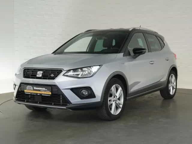 Seat Arona TSI FR+PARKPILOT+SPORTSITZE+LED TAGFAHRLIC 10/2019-photo-1