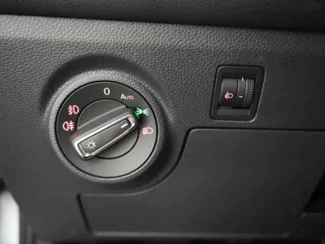 Seat Arona TSI FR+PARKPILOT+SPORTSITZE+LED TAGFAHRLIC 10/2019-photo-15