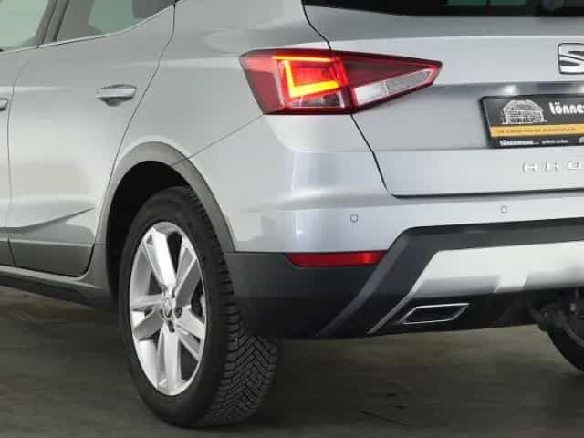 Seat Arona TSI FR+PARKPILOT+SPORTSITZE+LED TAGFAHRLIC 10/2019-photo-31