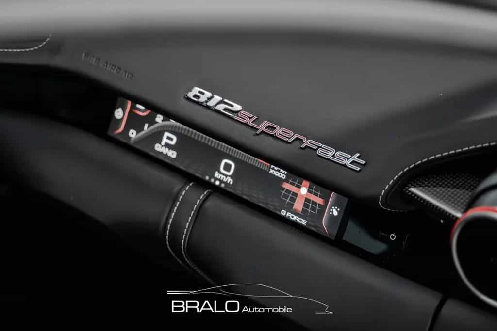 Ferrari 812 Superfast*CARBON*JBL*KAMERA*LIFT 09/2019-photo-11