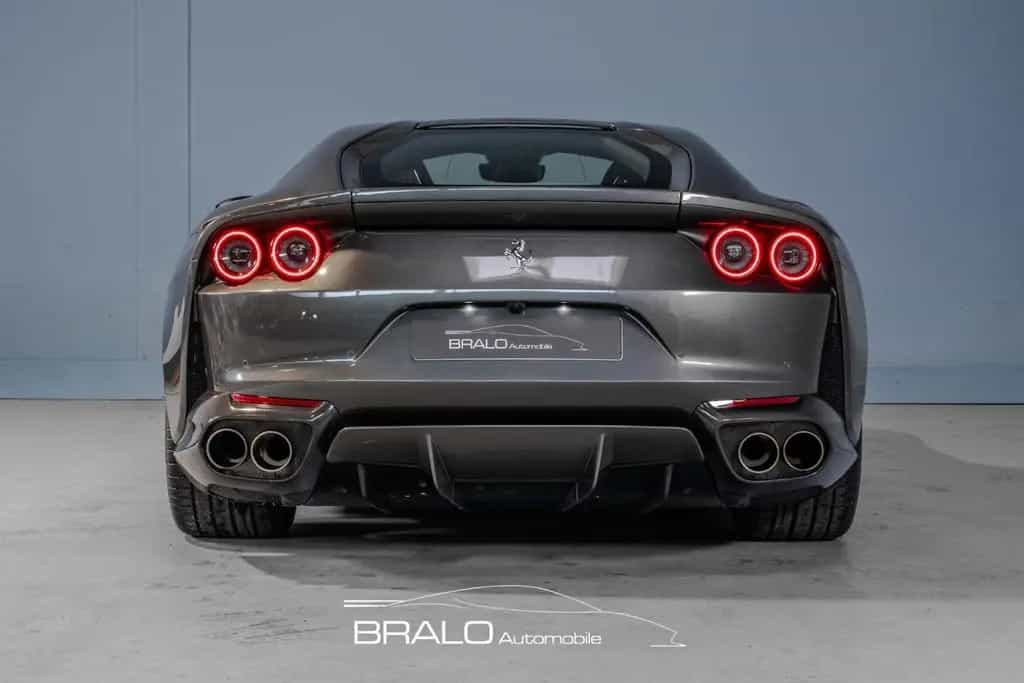 Ferrari 812 Superfast*CARBON*JBL*KAMERA*LIFT 09/2019-photo-2