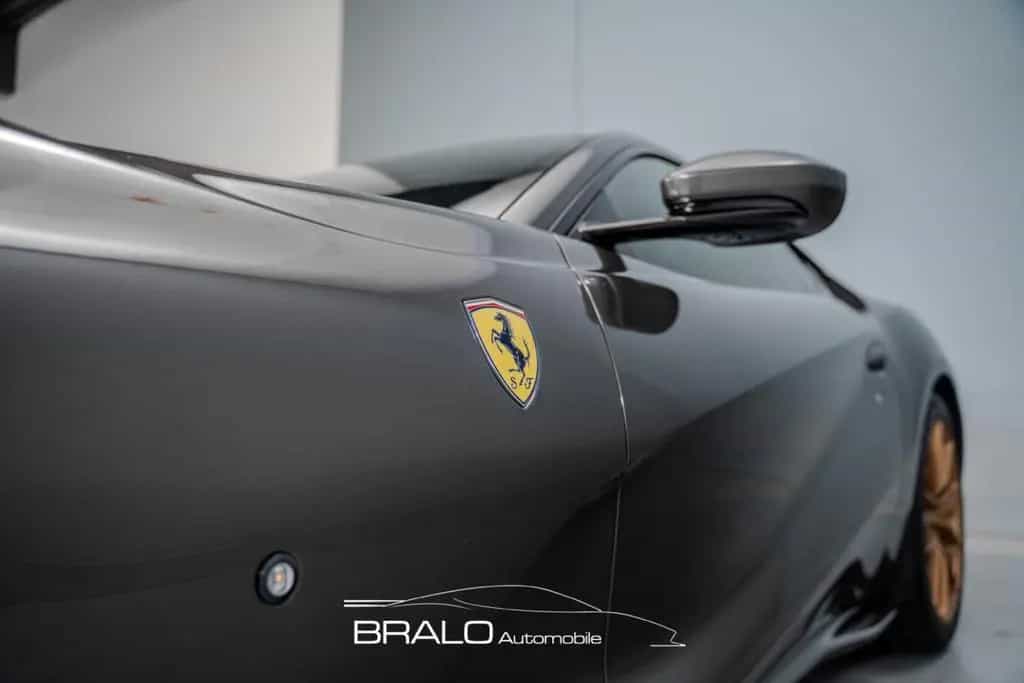Ferrari 812 Superfast*CARBON*JBL*KAMERA*LIFT 09/2019-photo-21