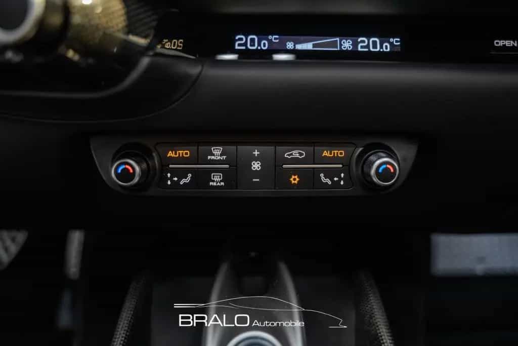 Ferrari 812 Superfast*CARBON*JBL*KAMERA*LIFT 09/2019-photo-37