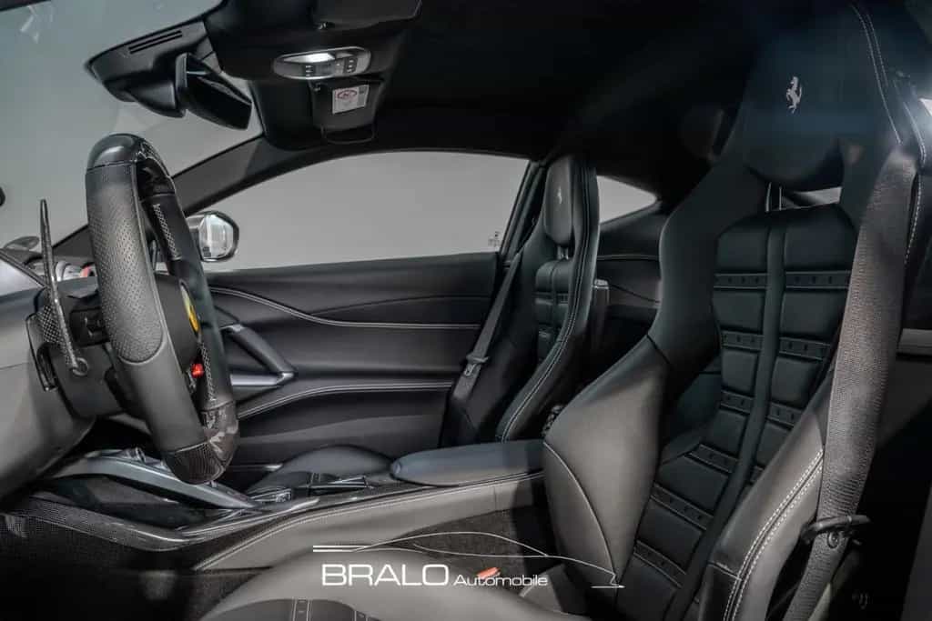 Ferrari 812 Superfast*CARBON*JBL*KAMERA*LIFT 09/2019-photo-7