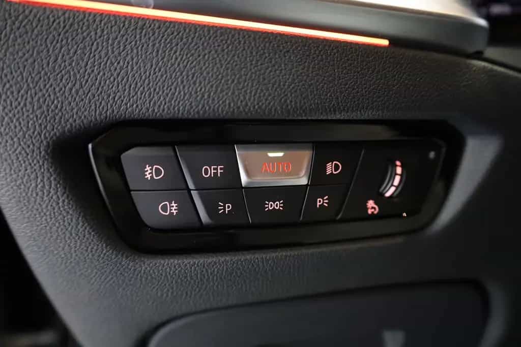 BMW 320 i Touring M-Sport|HIFI|ACC|LED|RFK|ALCANTARA| 07/2020-photo-28