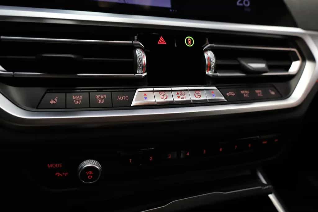 BMW 320 i Touring M-Sport|HIFI|ACC|LED|RFK|ALCANTARA| 07/2020-photo-36