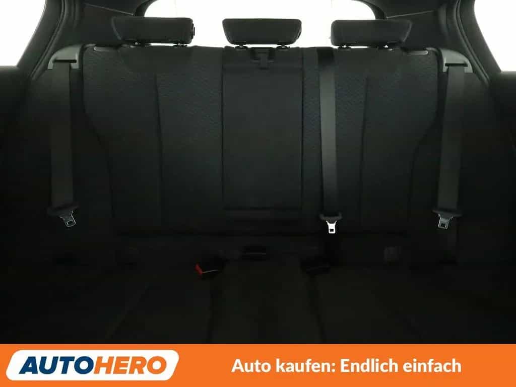 BMW M140i xDrive Special Edition Aut.*NAVI*LED*CAM* 11/2018-photo-15