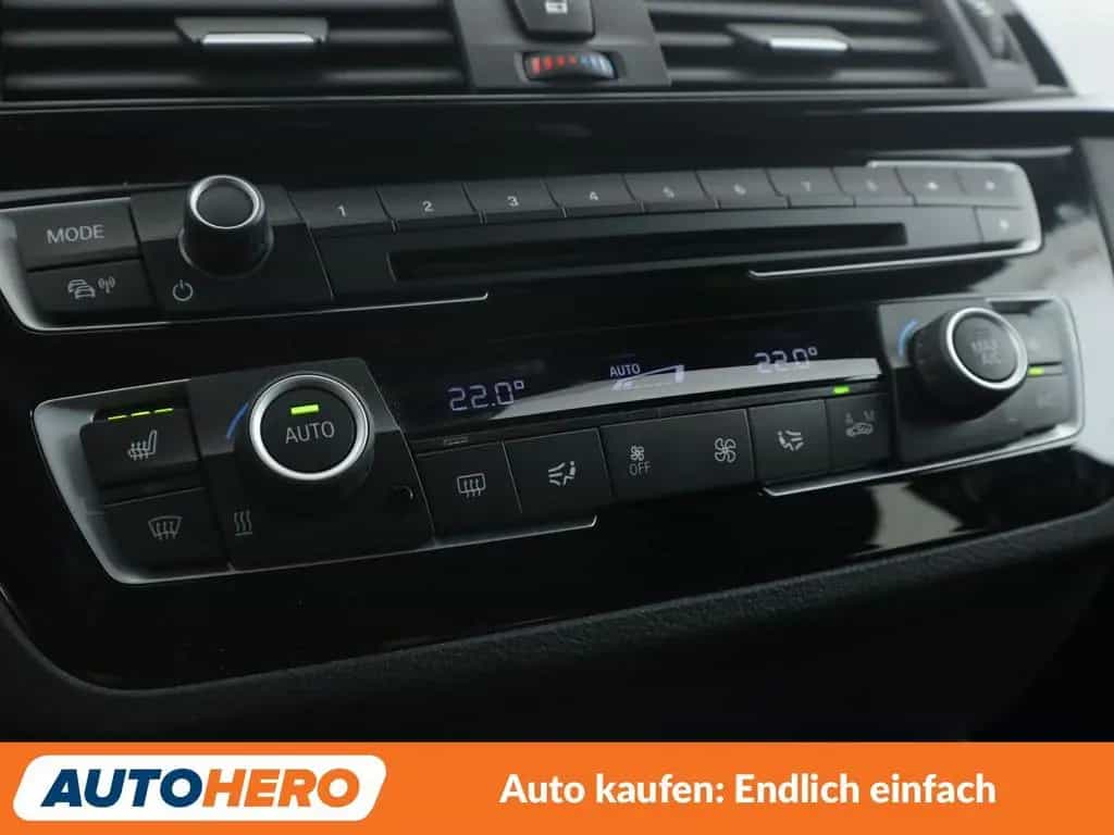 BMW M140i xDrive Special Edition Aut.*NAVI*LED*CAM* 11/2018-photo-24