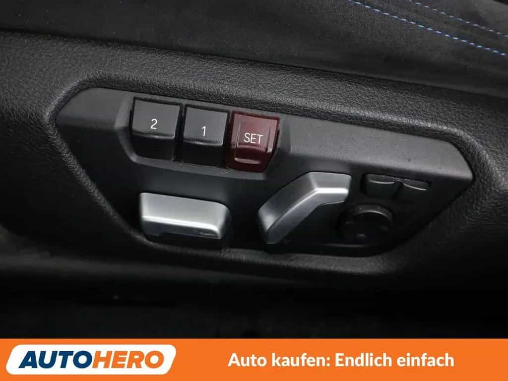BMW M140i xDrive Special Edition Aut.*NAVI*LED*CAM* 11/2018-photo-30