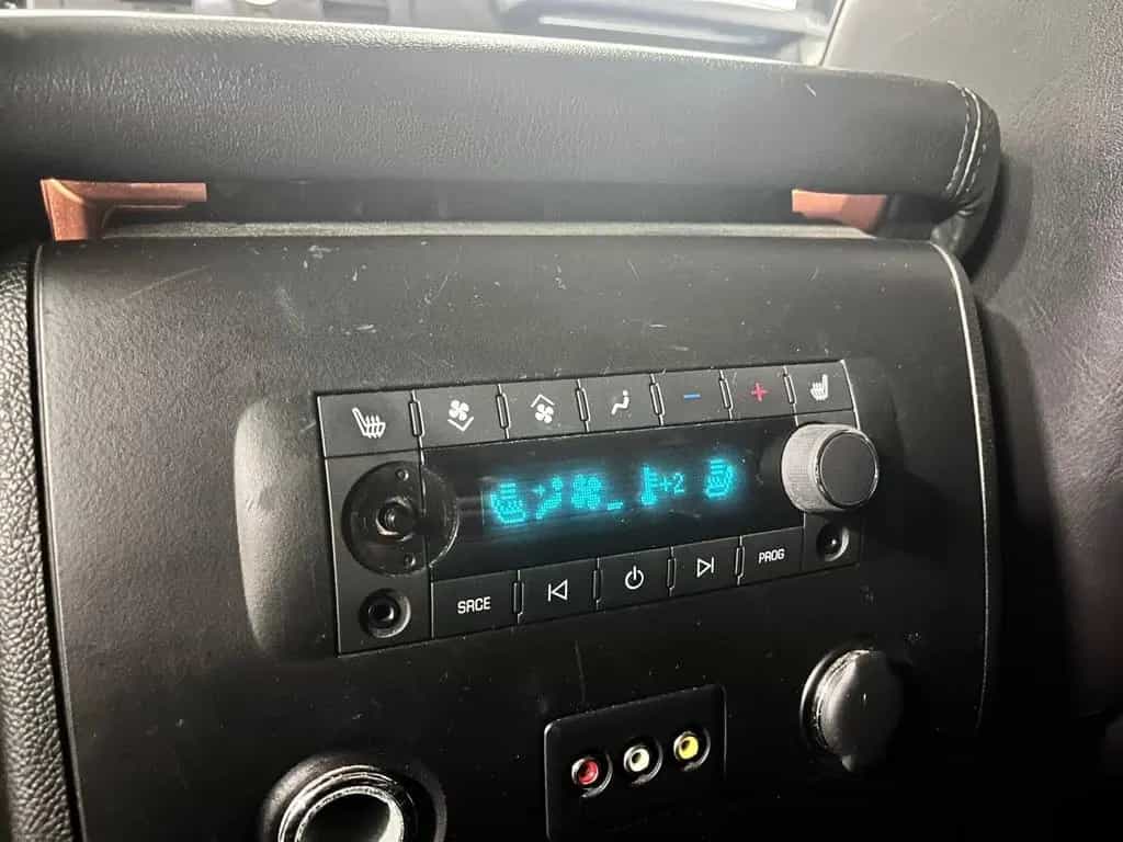 Hummer H2 6.2 V8 Luxury*1.HAND*7 Si.*KAMERA*TÜV NEU* 01/2008-photo-14