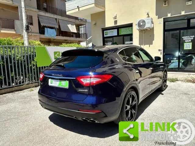 Maserati Levante MASERATI Levante . 04/2018-photo-11