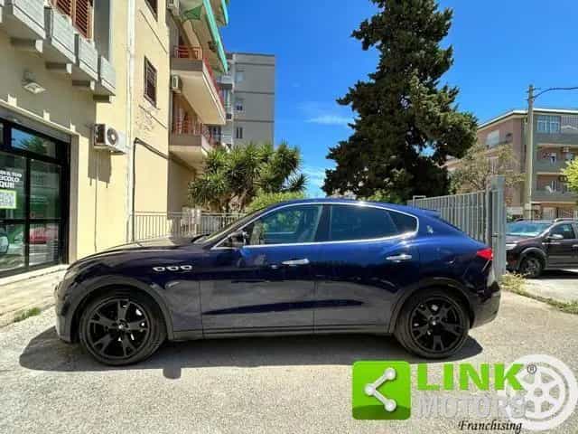 Maserati Levante MASERATI Levante . 04/2018-photo-14